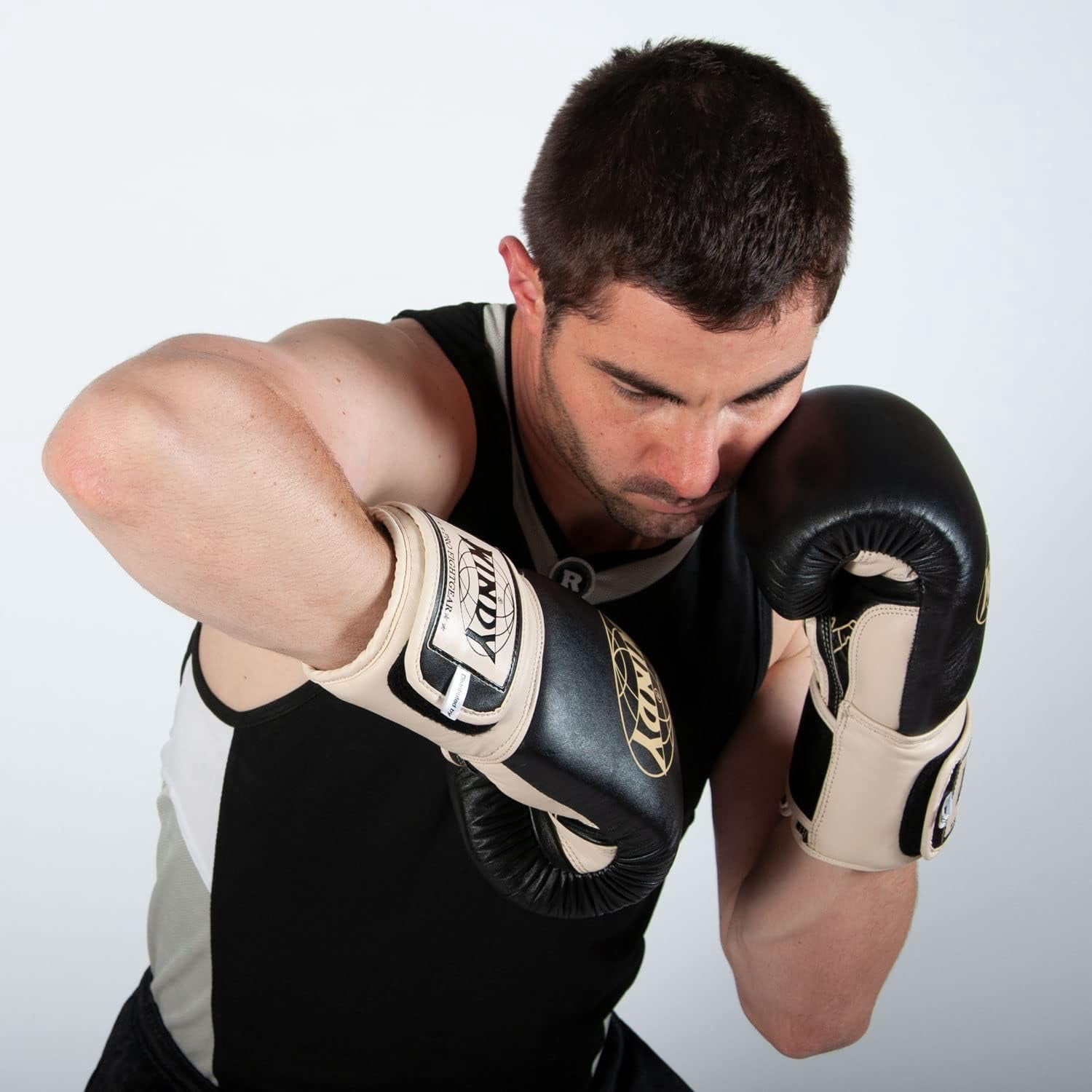 Windy Muay Thai Safety Training Gloves 18 oz