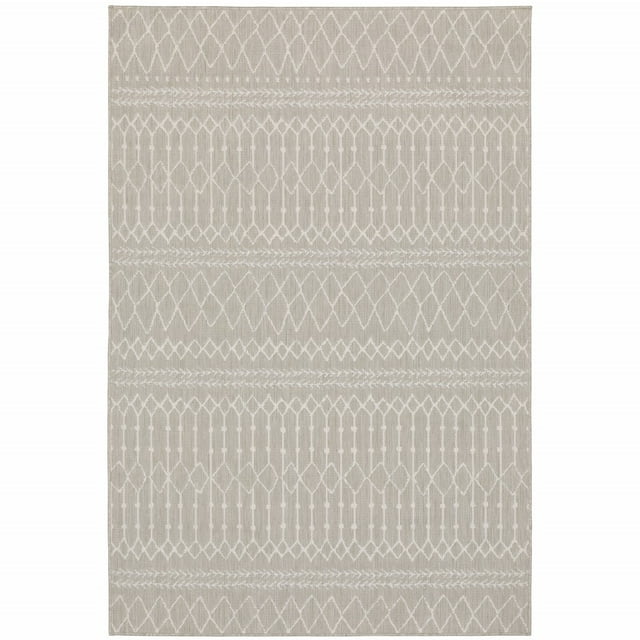 homeroots home decor 389542 10’x13’ Gray and Ivory Geometric Indoor Outdoor Area Rug