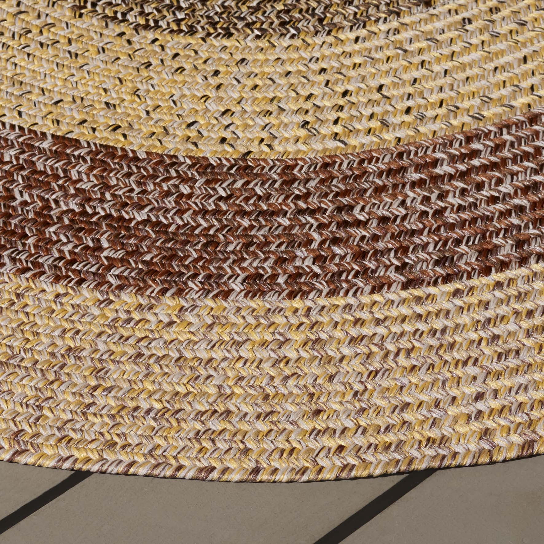 SAFAVIEH Braided Kent Geometric Machine Washable Reversible Area Rug, Beige/Brown, 5' x 5' Round