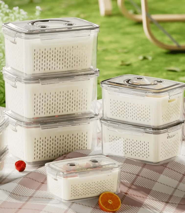 AK Products 4-Piece Large Fruit & Vegetable Storage Containers with Lids & Removable Colander – BPA-Free Plastic Produce Saver for Fridge & Kitchen Organization