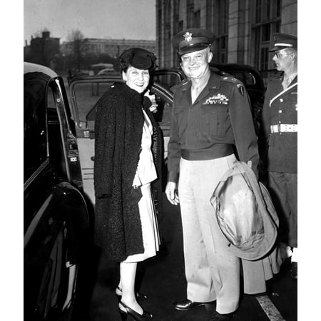 Dwight D Eisenhower and wife Photo Print (8 x 10) - Walmart.com ...
