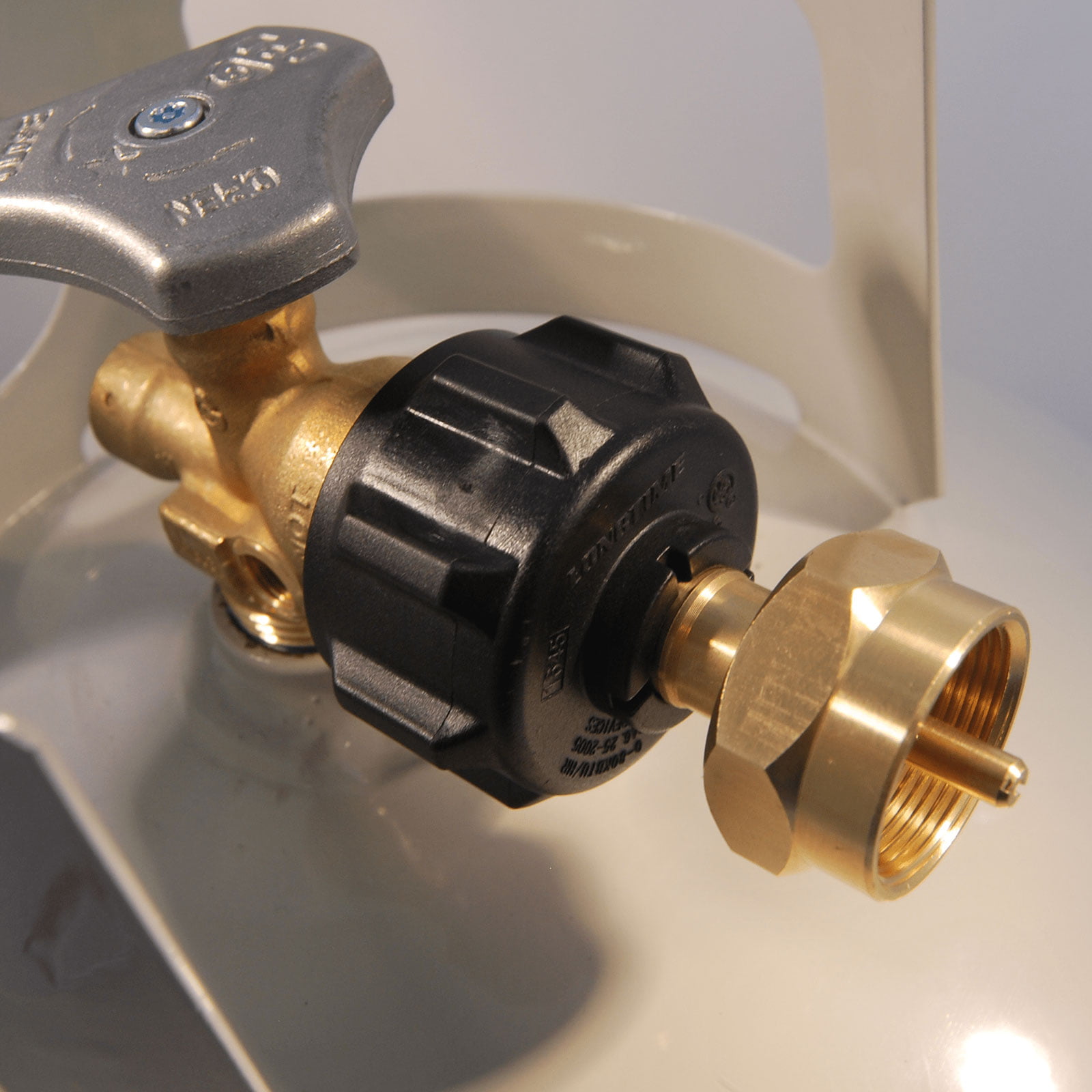 QCC1 Type Brass Propane LP Gas Refill Adapter 1LB Bottle Coupler Regulator 