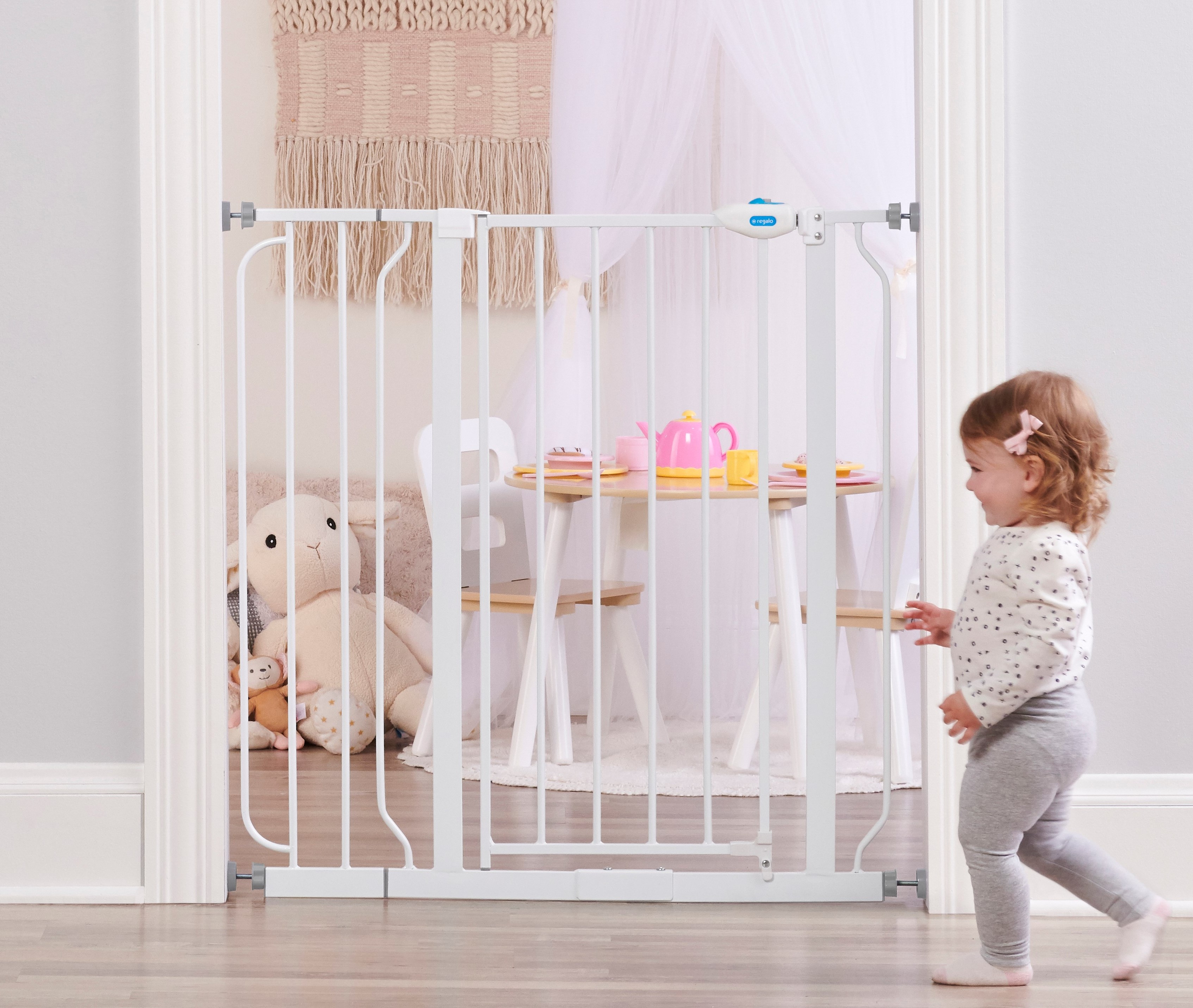 Regalo Easy Step Extra Tall Walk-Through Baby Gate, 29.5-38.5 Inches photo 6