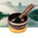 thumbnail image 5 of Cuenco cantante Juego de cuencos tibetanos para cantar con cuenco con sonido de metal hecho a mano de 11,5 cm / 4,5 pulgadas y cojín suave y percutor de madera para meditación, sonido, curación de cha Tomshoo Cuenco cantante, 5 of 6