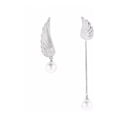 thumbnail image 1 of Aretes Dispar Alas Cristal Y Perla Aaa Oro 14k Laminado blanco Unitalla, 1 of 2