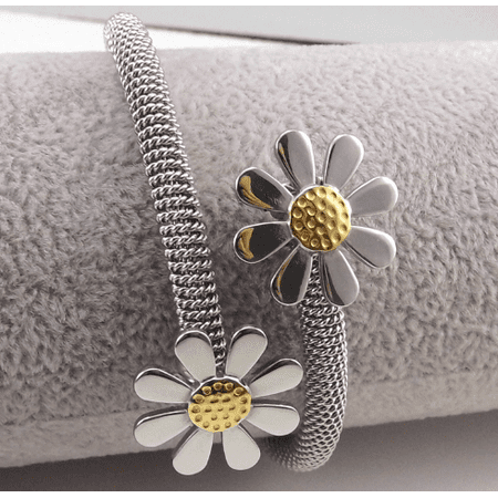 - Lacie Daisy Bangle Bracelet