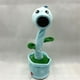 thumbnail image 3 of Plants vs Zombies Toys Plush Peas Wombo Girasol Muñeca Swing Shooter (Verde) Sincero Electrónica, 3 of 5