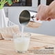 thumbnail image 3 of Punta de leche 370ml 304 Pot de espuma resistente al calor de acero inoxidable con mango de café Jarra de crema de crema Caca reutilizable Inevent HA059530-00B, 3 of 7