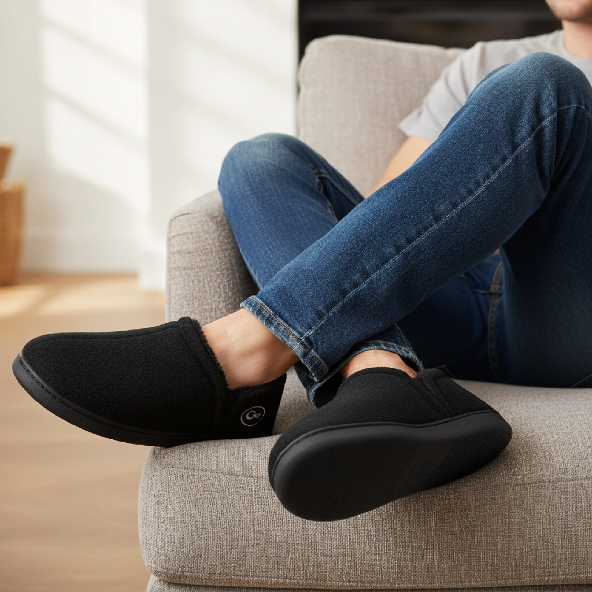 Ecetana Men's Fuzzy Slip-On Slippers photo 7
