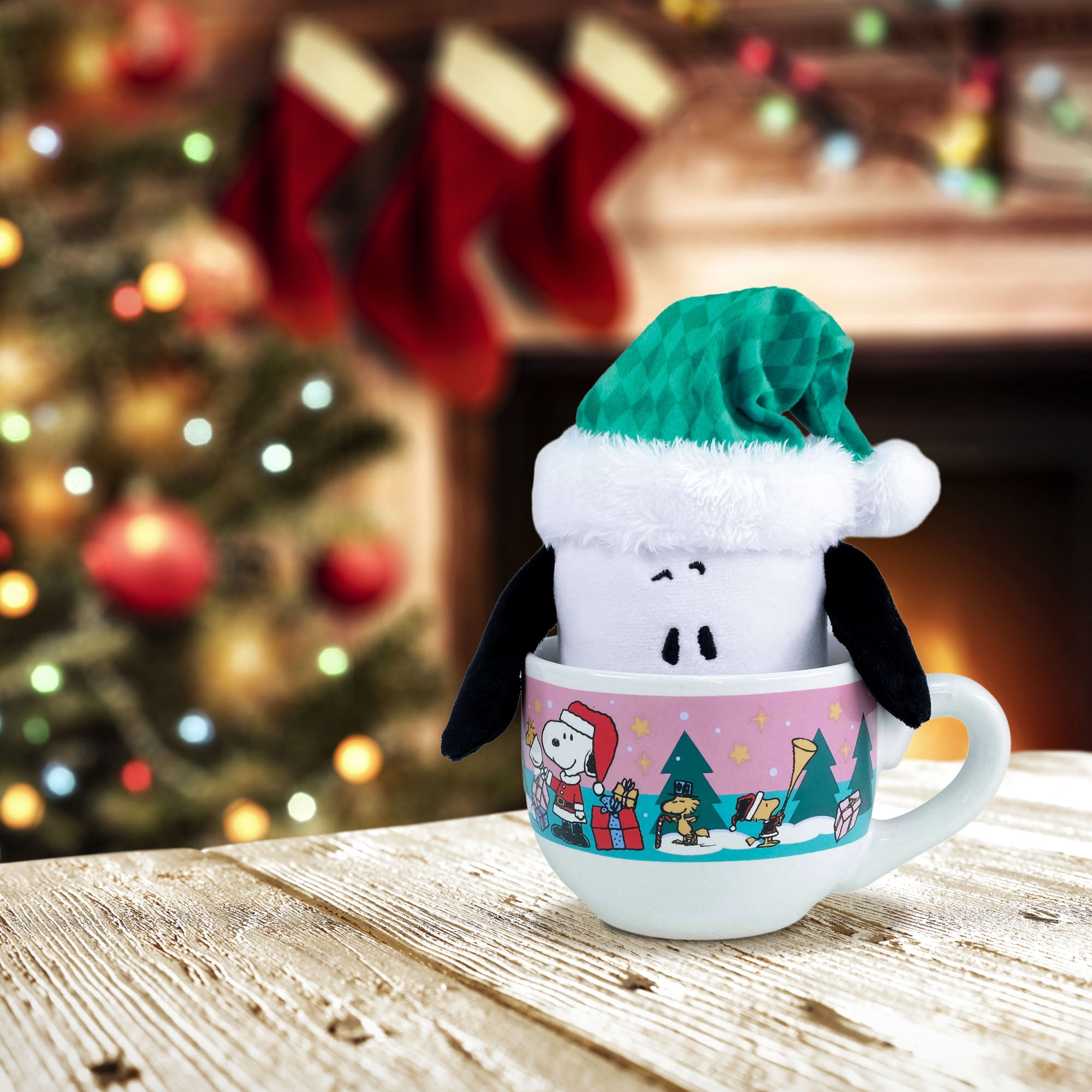 Peanuts Snoopy Christmas Plush in Holiday Mug – Festive Gift Set