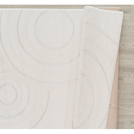 Mystique Enid White Accent Rug 1'10" x 3'