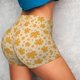 thumbnail image 4 of Fotbe Autumn Fall Yellow Leaves Shorts Sin Costuras – Shorts Deportivos de Cintura Alta para Mujer, Elásticos para Gimnasio, Yoga, Running o Ciclismo-X-Large, 4 of 8