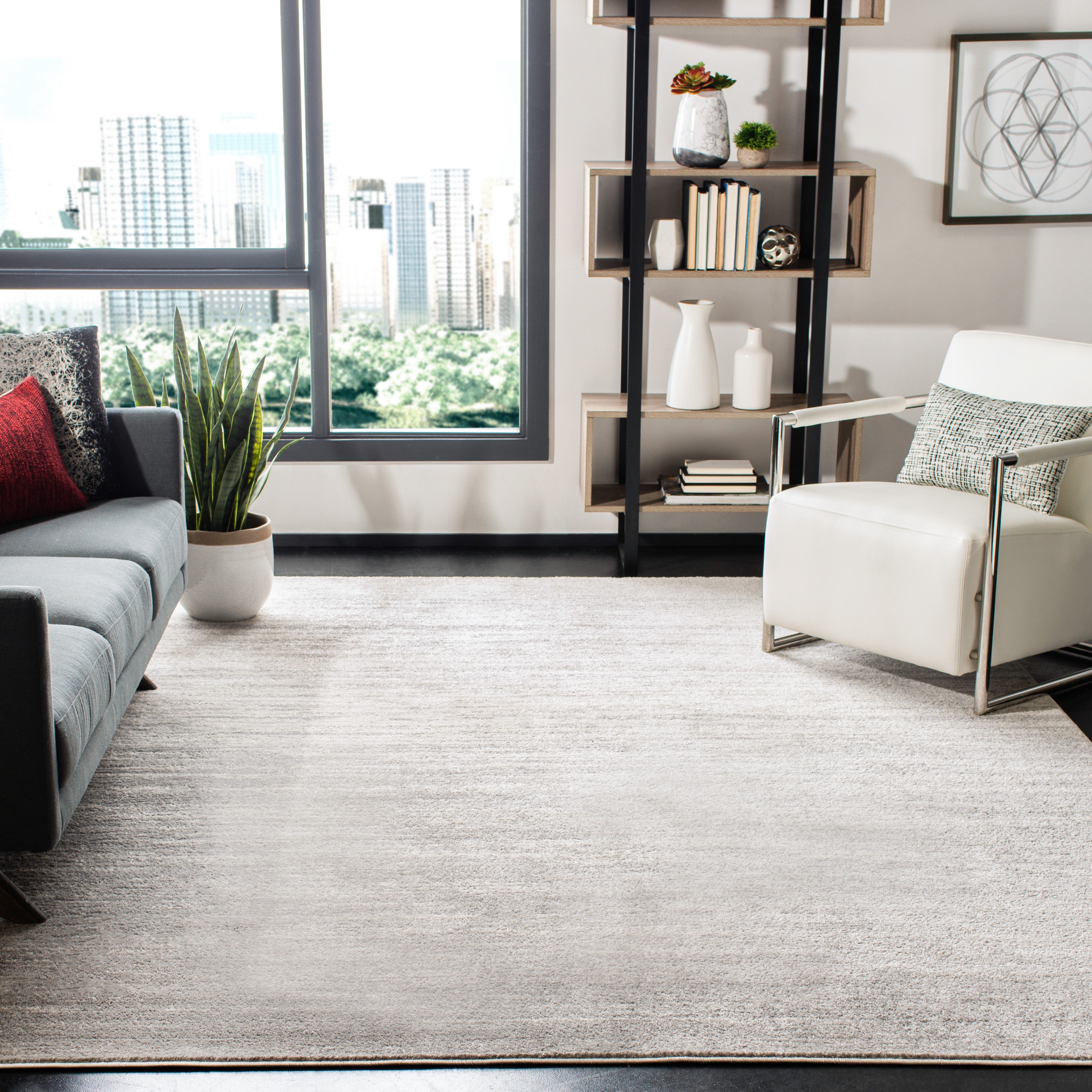 SAFAVIEH Adirondack Esmond Striped Area Rug, Ivory/Silver, 8' x 8' Square - Modern Design, Ivory & Silver, Ideal for Living Room, Bedroom, Dining Space