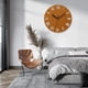 thumbnail image 5 of Reloj de pared de madera retro nórdico para pasillo, sala de estar, decoración de madera maciza, silencioso Números romanos, 5 of 7