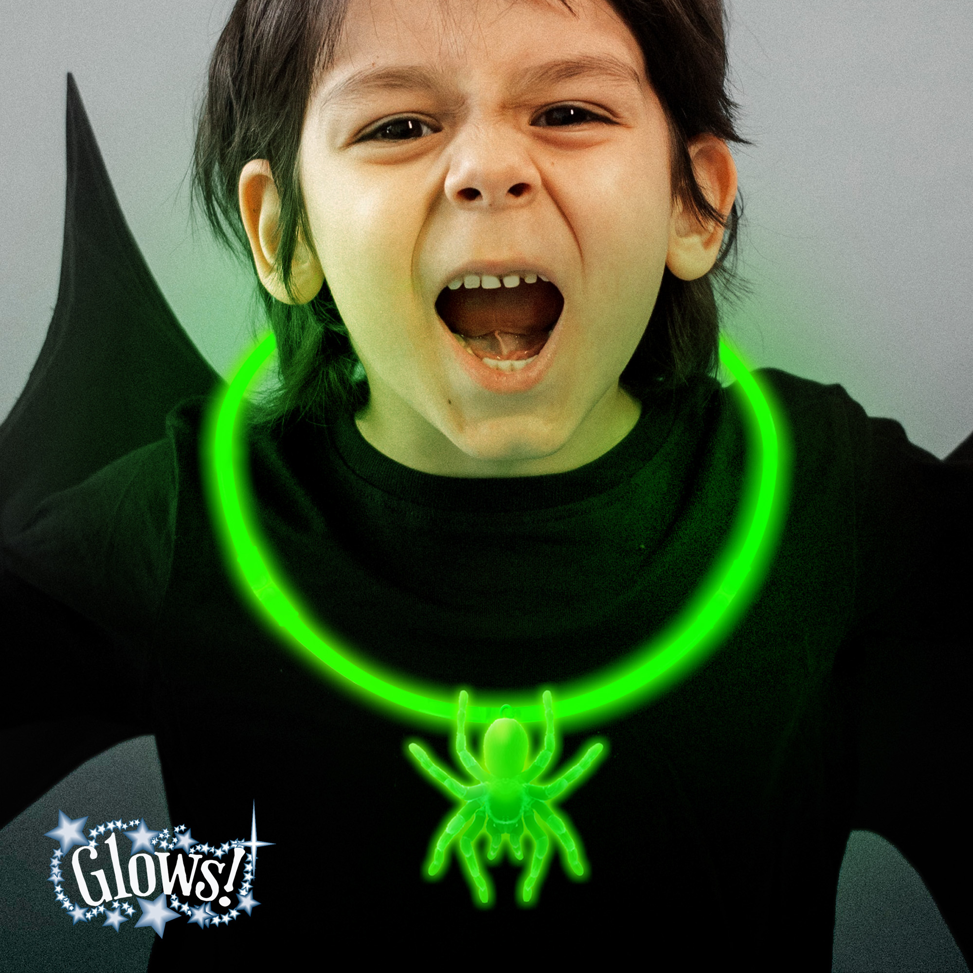 Vendor Labelling Halloween 1ct Green Glow Spider Necklace, Unisex - Childs and Adults - image 5 of 7