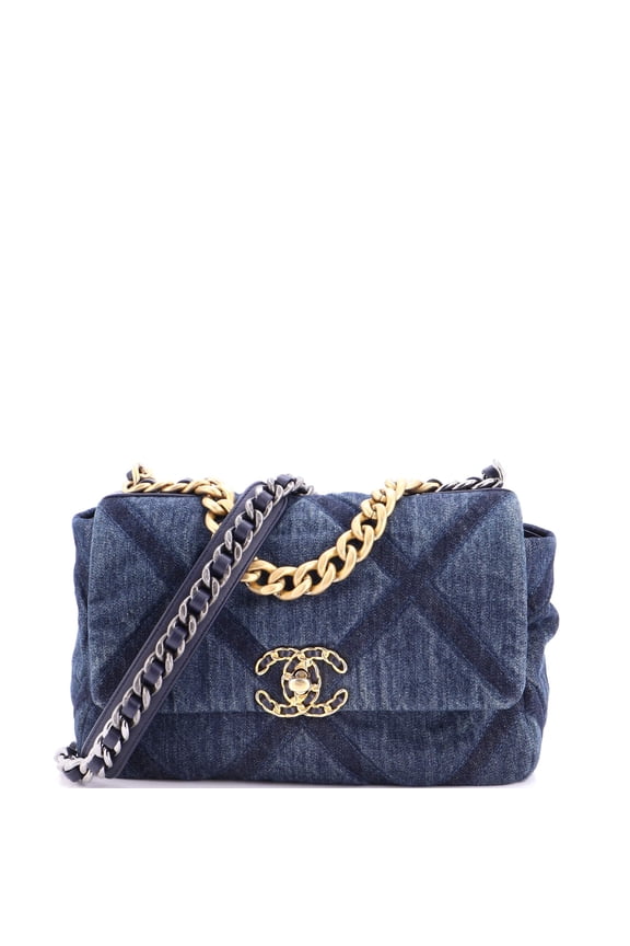 Pre-Owned 19 Flap Bag Quilted Denim Medium By Rebag