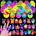 thumbnail image 1 of Paquete de 24 huevos de Pascua con anillos 3D con luces para dedos para niños, 1 of 5