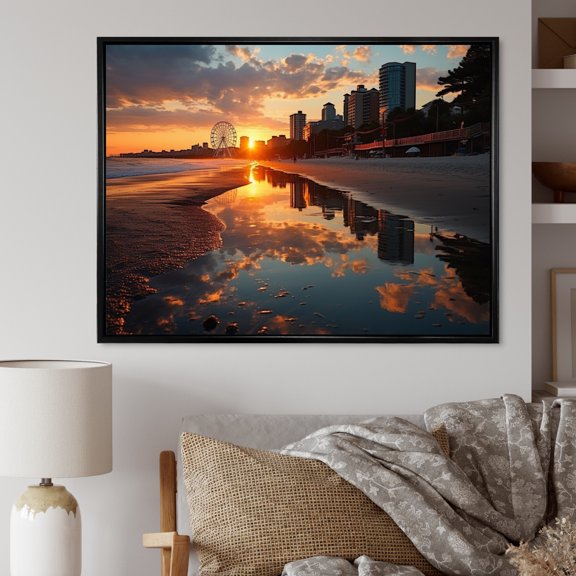 Designart "South of Myrtle Beach II" Nautical & Beach Floater Framed Canvas Art Print