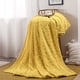 thumbnail image 4 of Manta de lana, suave para la siesta en la oficina y el sofá, 1 manta grande para estudiantes, dormitorios y uso doméstico, lavable a máquina para un cuidado fácil, manta acogedora para, 4 of 8