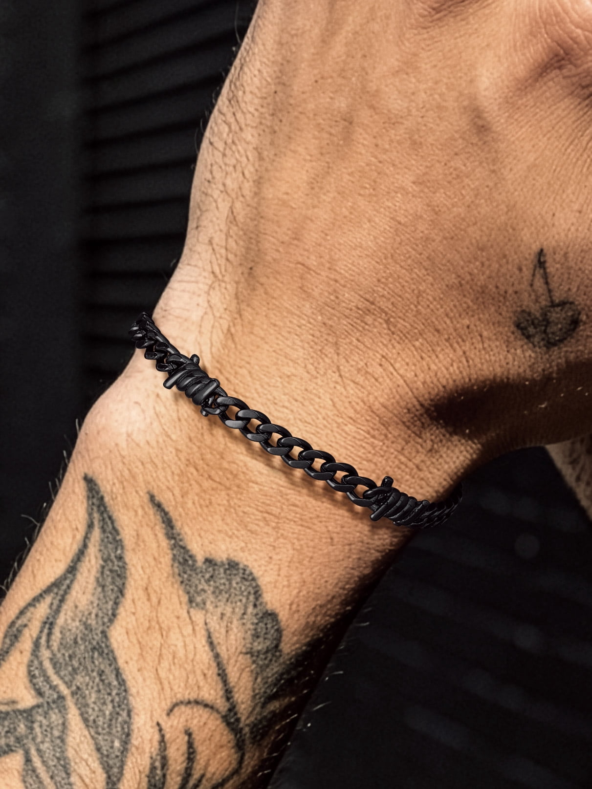 Bandmax 5MM Thorns Cuban Link Chain Bracelet for Men Dad Son Father's Day Graduation Gift Stainless Steel Black Curb Chain Bracelet for Women Punk Jewelry