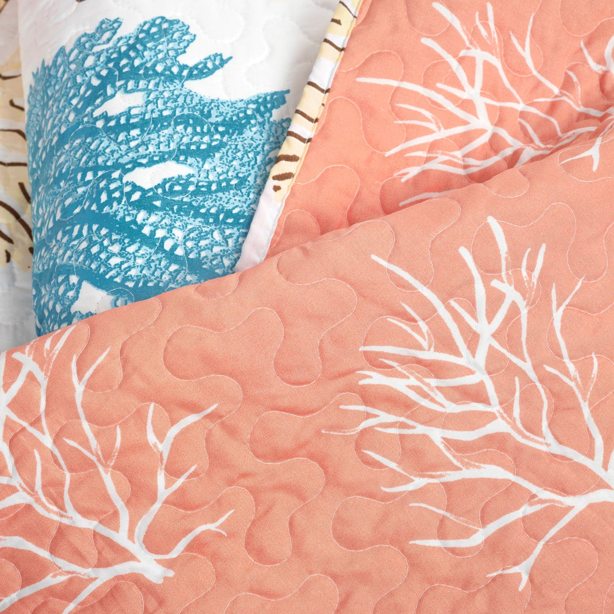 Lush Decor Coastal Reef Feather Quilt Blue/Coral 7Pc Set Full/Queen
