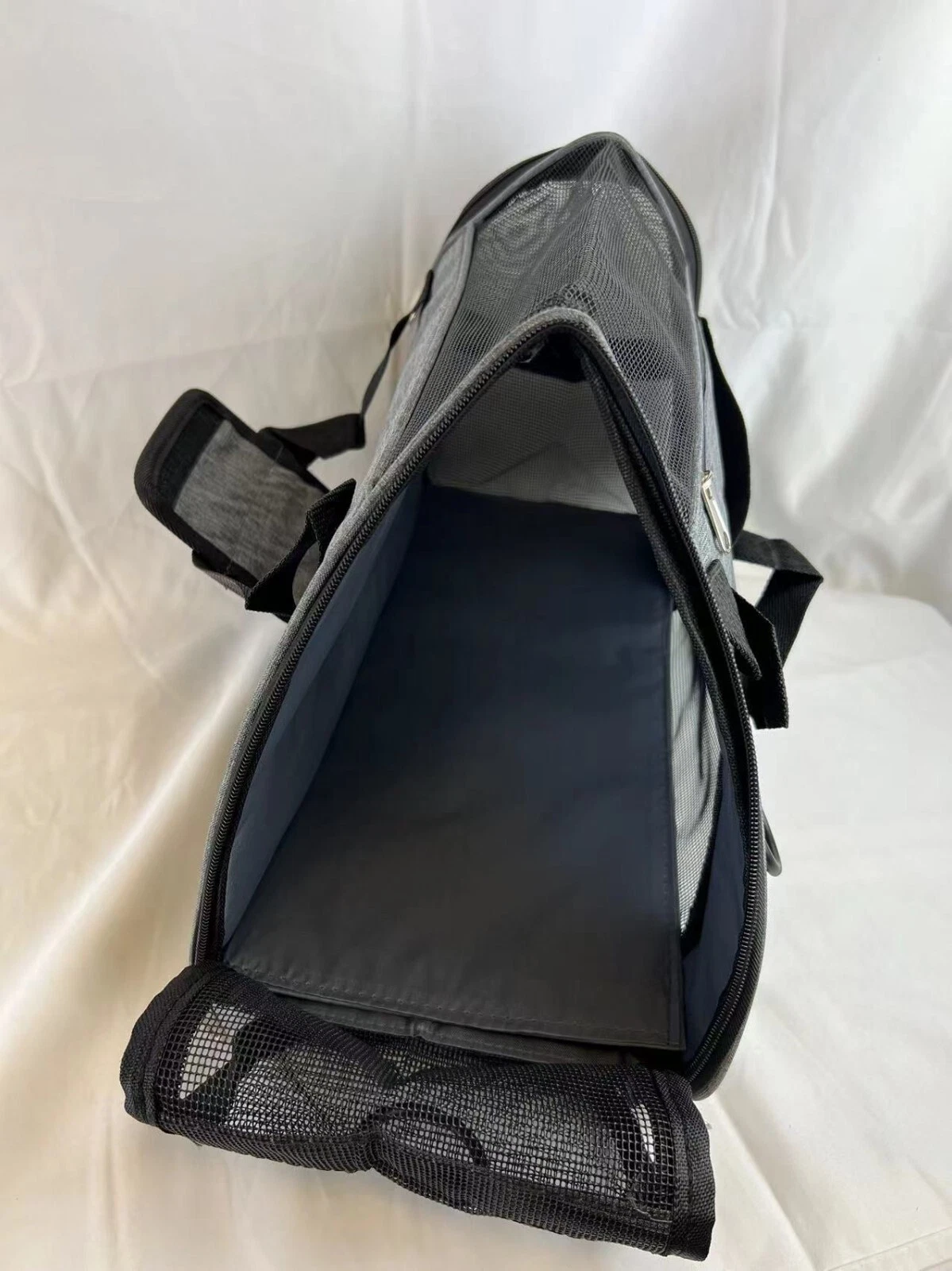 Dog Carrier and Cat Carrier, Pet Carrier Bag, Airline Approved Duffle Bags, Pet Travel Portable Bag Home for Little Dogs, Cats, and Puppies, Medium Size 20.5"L x 9.6"W x 13"H, Grey