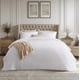thumbnail image 1 of Juego de edredón Bedsure Queen Size con 2 fundas de almohada, color blanco, 1 of 9