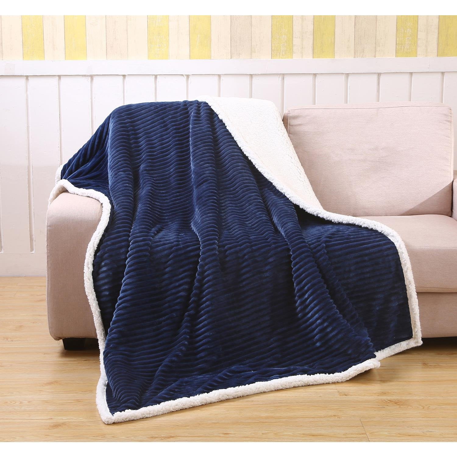 Needle Out Micro Plush Throw Blanket Sherpa Reverse 50 x 70 Navy