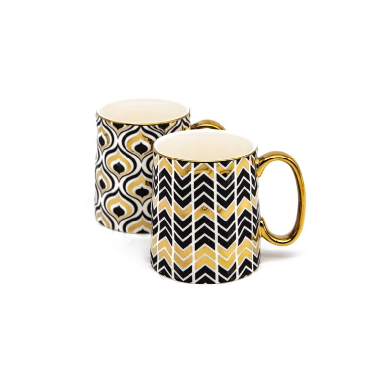 12.5 Oz. Black • Gold Plastic Coffee Cup | 8 Cups