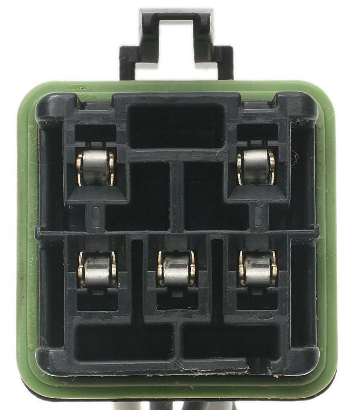Blower Motor Relay Connector