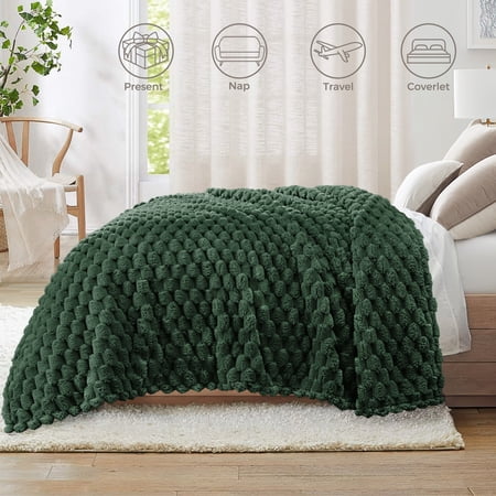 Whale Flotilla 50"x60" Throw Blanket for Couch with Expanded 3D-Jacquard Pattern, Fuzzy Soft Cozy Exquisite Blankets or All Season, Warm and Fluffy, Emerald Green