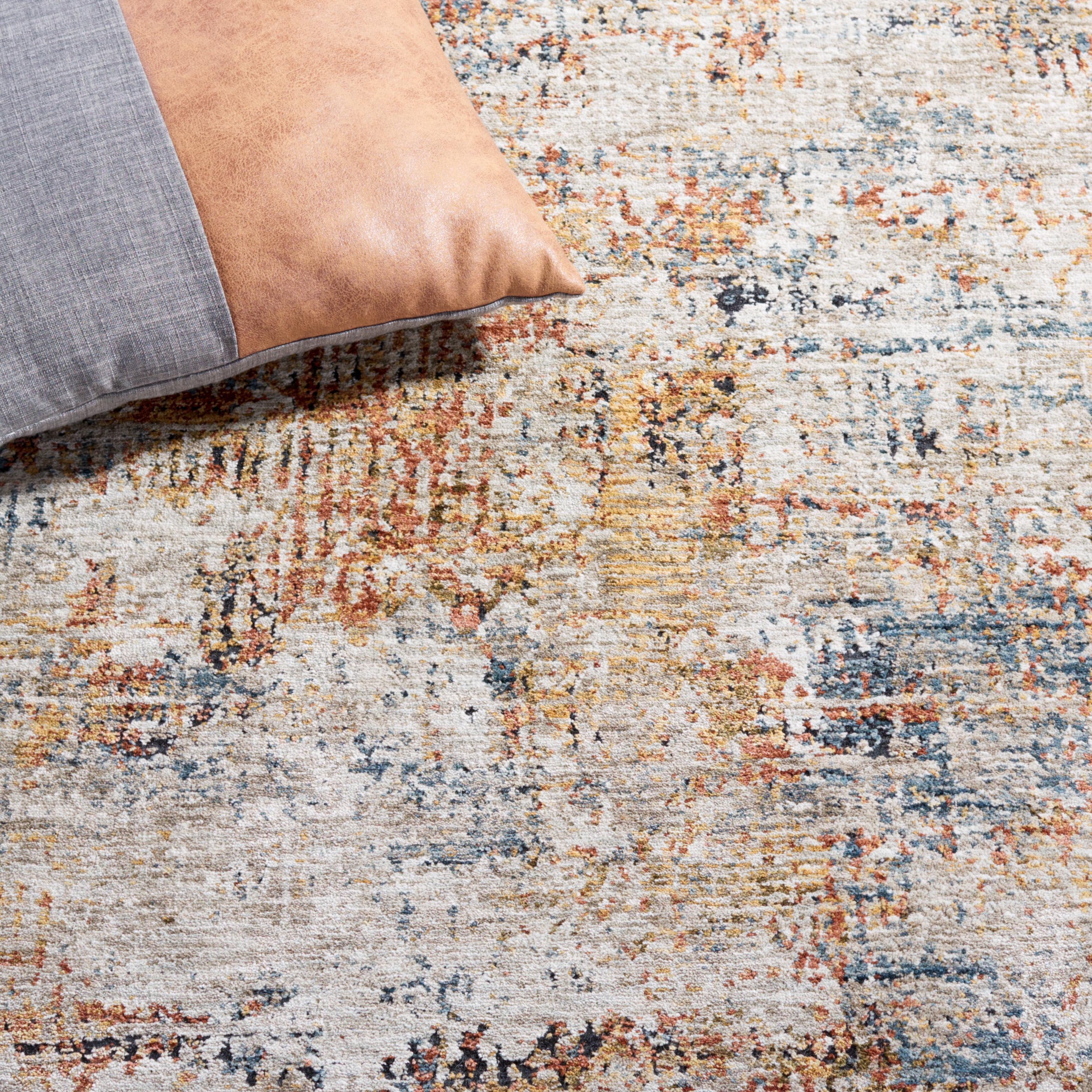 SAFAVIEH Silverado Mihail Abstract Polyester Area Rug, Rust/Blue, 6'4" x 6'4" Round