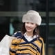 thumbnail image 5 of Sombrero de invierno,Gorro de invierno para mujer,gorro cosaco,gorro ruso.,Gorra de pescador de moda con protección para los oídos,Gorro grueso,cómodo,cálido y resistente al viento,Gorro de, 5 of 8