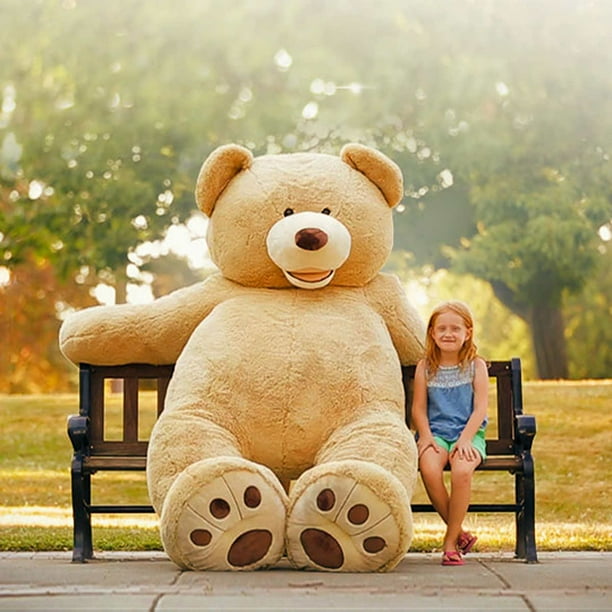 extremely large teddy bear