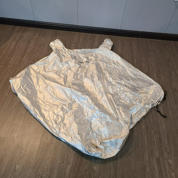 zonovoo Fitted motorcycle covers - Silver UV-protective and waterproof motorcycle cover, suitable for both indoor and outdoor use.
