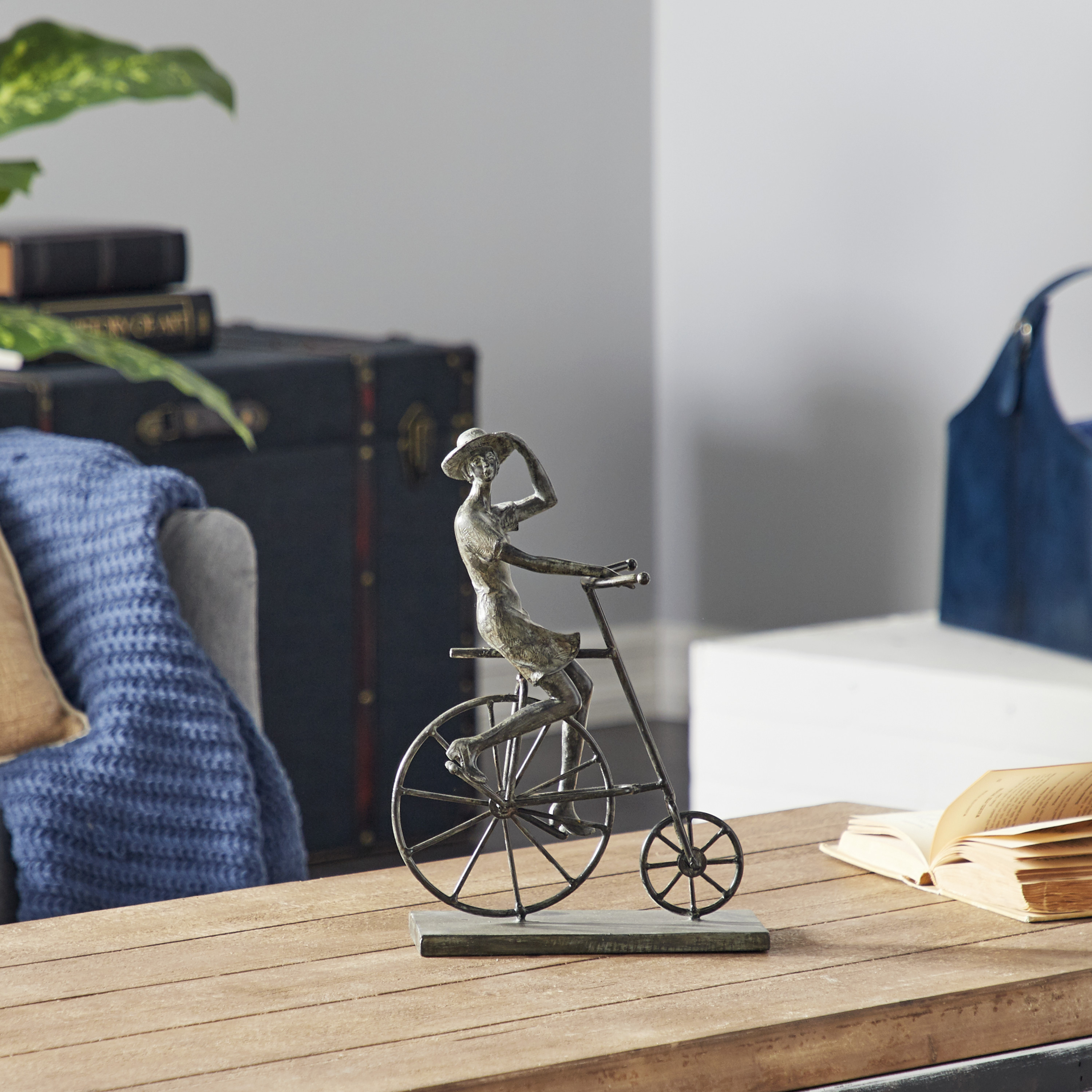 DecMode 9"W, 13"H Polystone Traditional Bicycle Sculpture, Bronze