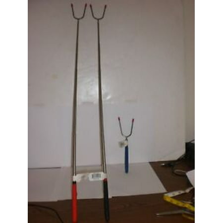

3 HANDLE EXTENDABLE CAMPING FORK EXTENDS TO 33 (1 OF EACH COLOR BLUE BL RED)