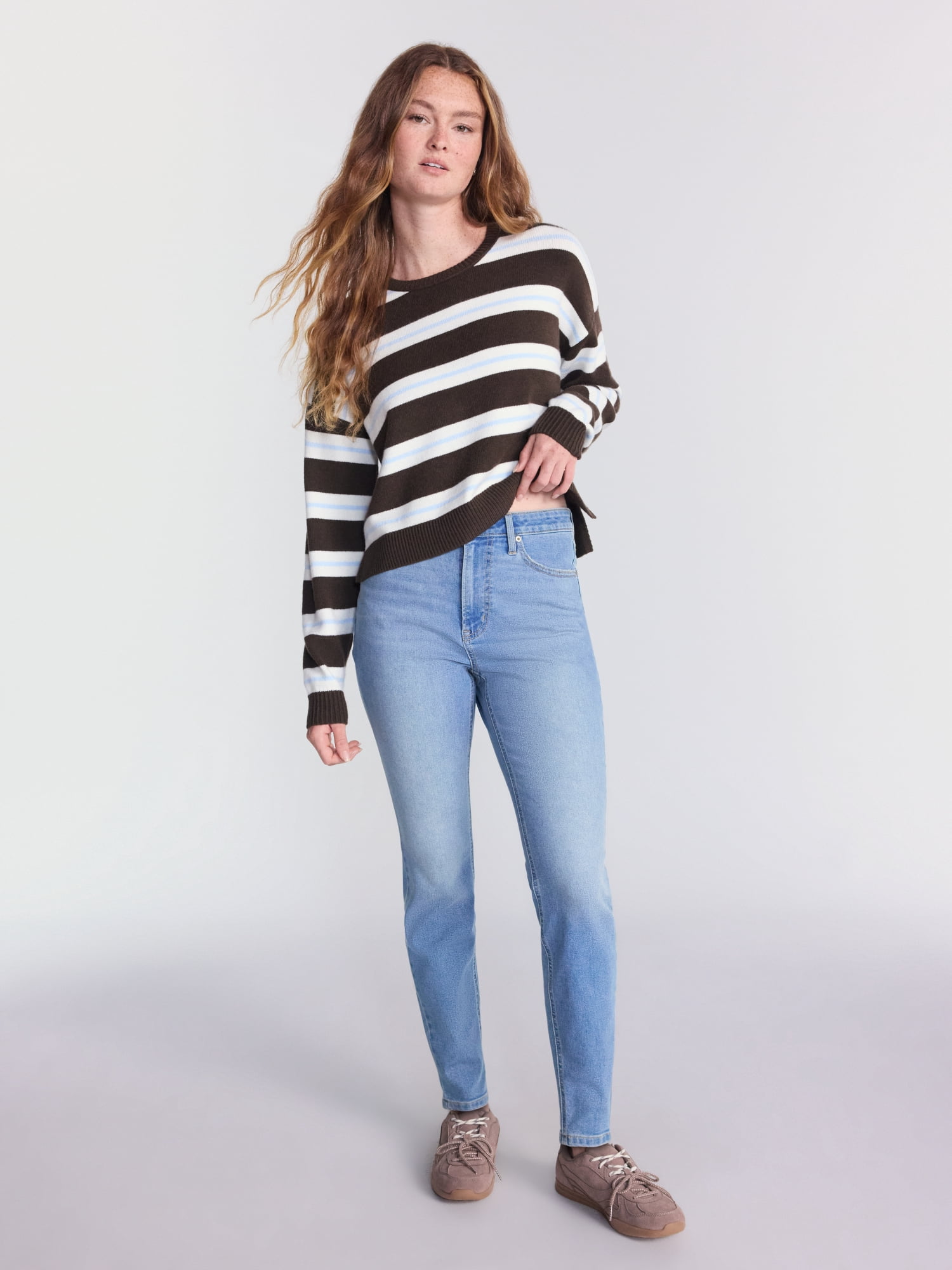 No Boundaries Essential Crewneck Sweater, Lightweight, Women's and Women's Plus XXS-4X