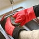 thumbnail image 5 of Yuarrent Guante de silicona Horno Microondas Calienta Guantes aislados Parrilla Anti-escaldado Cobertura completa Protector de manos Hornear Cocina y Comedor Azul, 5 of 6