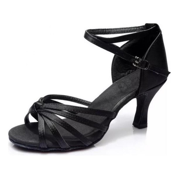 Zapatos de baile latino con tacón de seda satinada.
