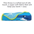 thumbnail image 3 of Manta Franco Baby Shark para niños, 100 x 125 cm, 3 of 5