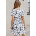 thumbnail image 1 of ABPHQTO Vestido de mujer de punto con estampado de guepardo y manga corta, 1 of 5