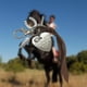 thumbnail image 4 of El amuleto protege a este jinete y al caballo en el que montaba, 4 of 9
