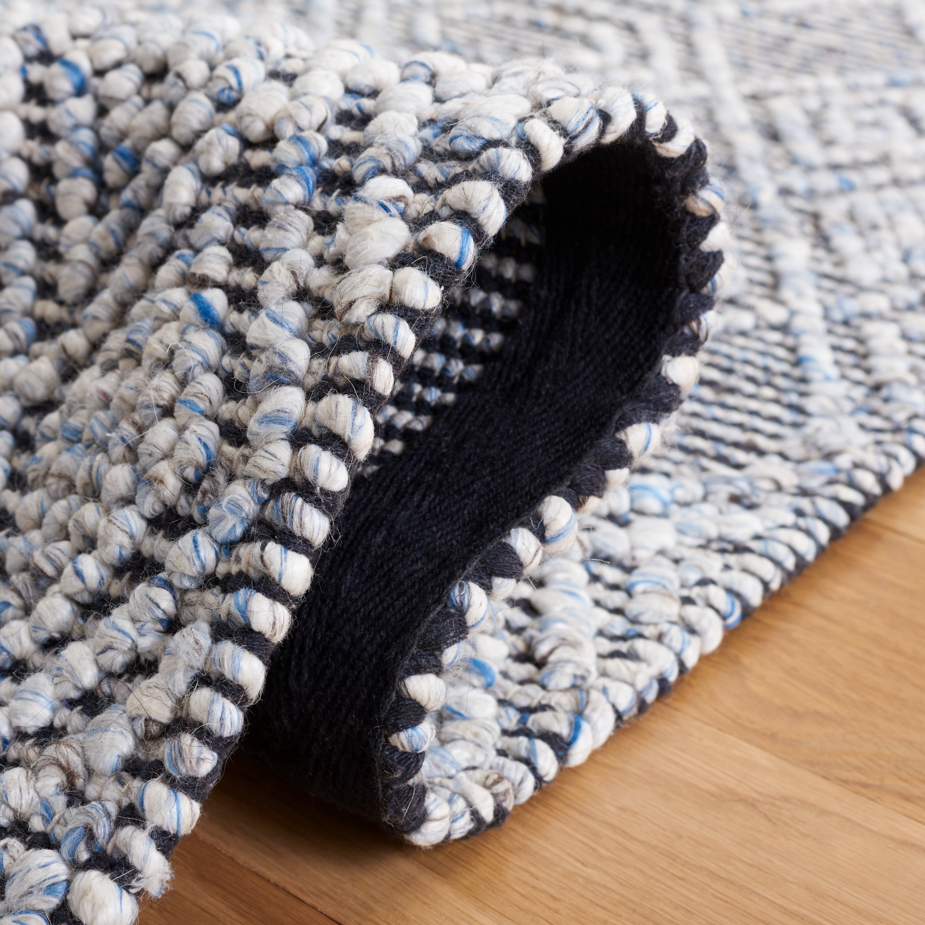 SAFAVIEH Natura Desmond Diamond Area Rug, Blue, 3' x 5'