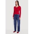 thumbnail image 4 of Women's Long Sleeve Scoop Neck Tee, 4 of 5