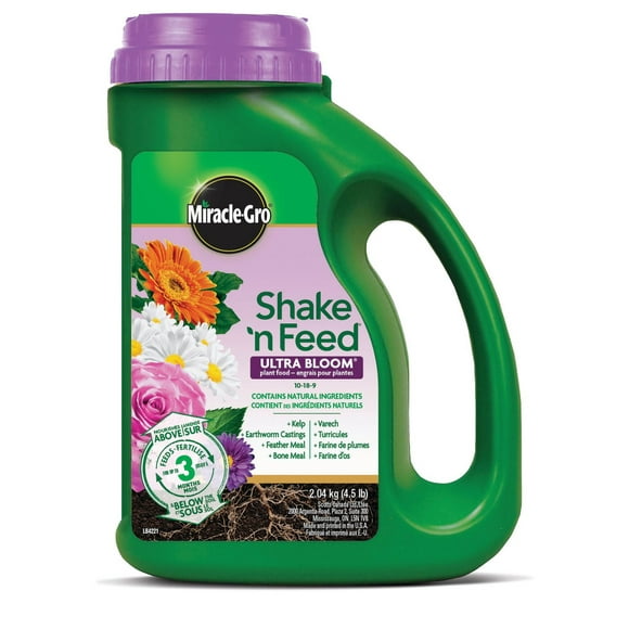 Miracle-Gro Shake N Feed Ultra Bloom Plant Food - 2.04kg