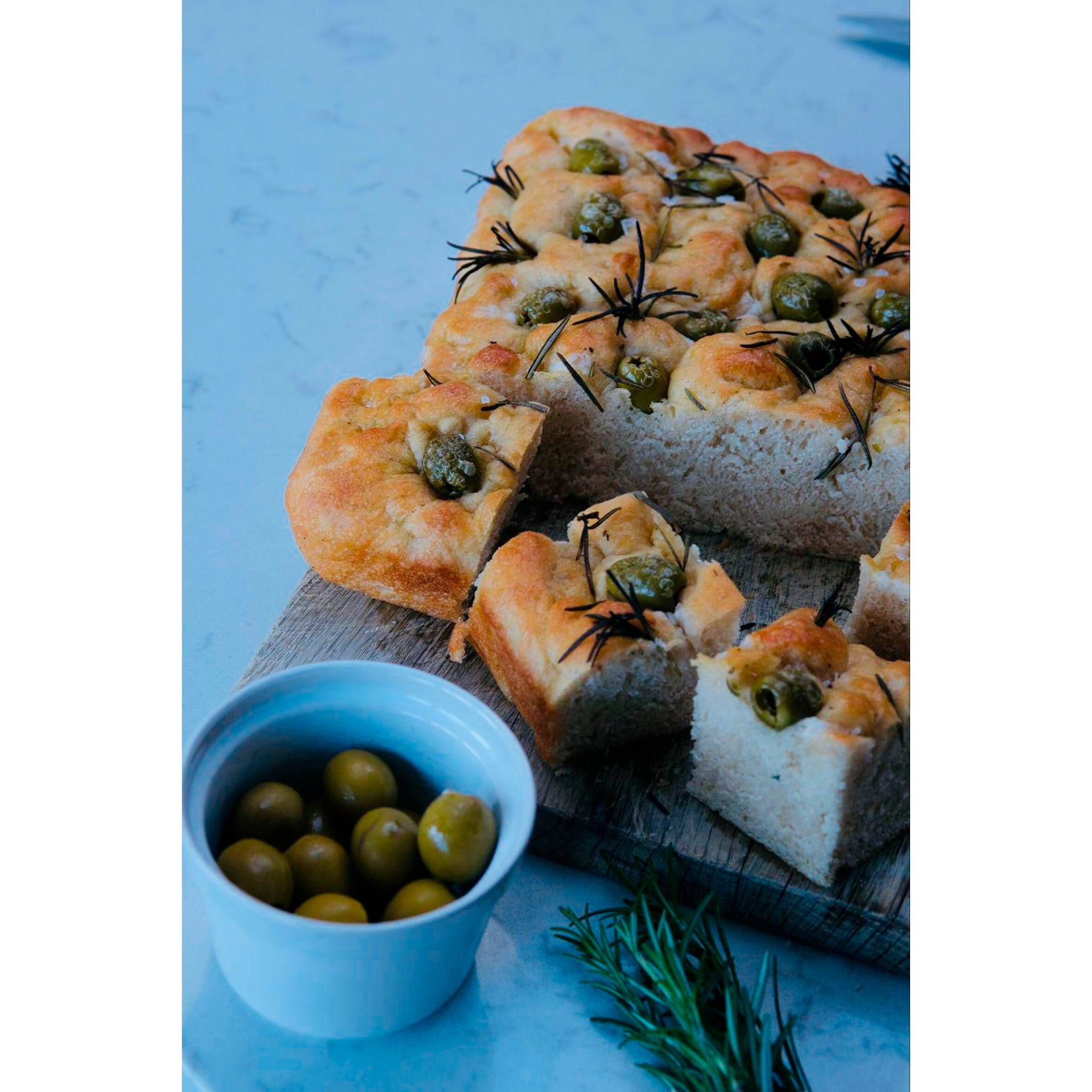 Fragata Stoneless Green Olives Filled with Pimiento 340g, Imported from Britain