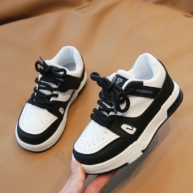 Zapatos deportivos informales de estilo coreano para niños y niñas, zapatillas blancas medianas y grandes, calzado para niños de temporada de otoño
