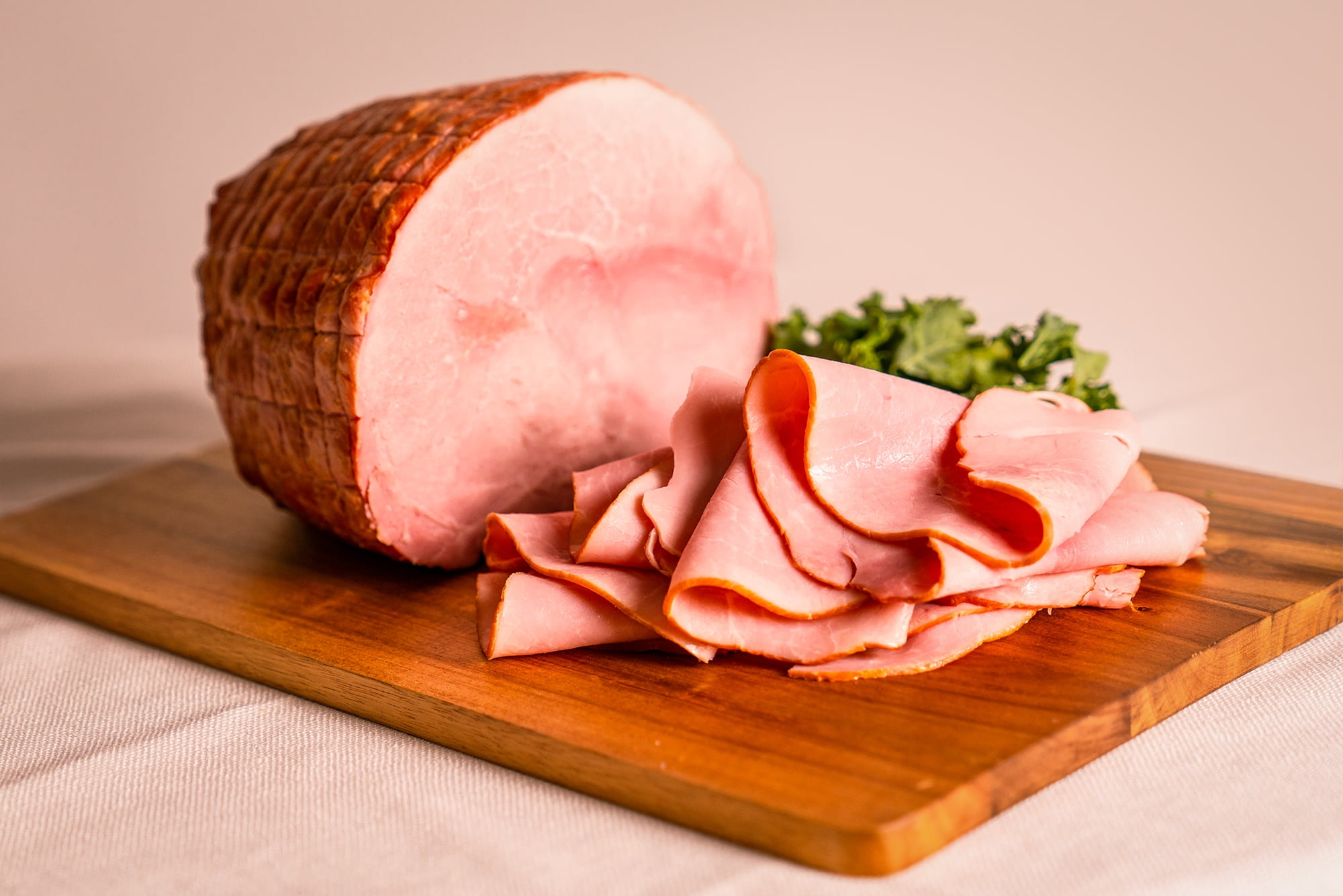 Sahlen's All Natural Smokehouse Carved Off The Bone Ham 97 Percent Fat Free Lunch Meat, Deli Sliced