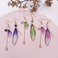 thumbnail image 5 of Granjero Gordo Pendientes asimétricos con forma de ala de mariposa y clip para la oreja con forma de ala de cristal, color naranja, 5 of 5